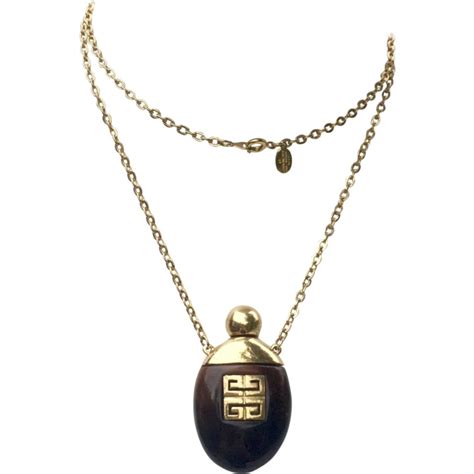 catalogue of jewels givenchy
